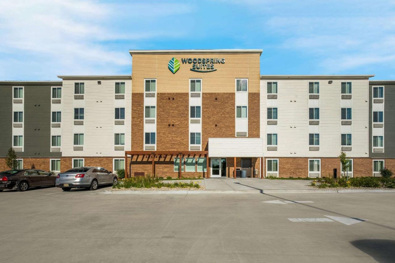 Woodspring Suites Milwaukee - Menomonee Falls 외부 사진